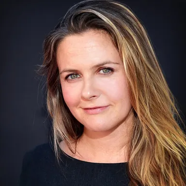 Alicia Silverstone