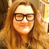 Elle McNicoll - BDeBooks