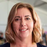 Karen Foxlee - BDeBooks