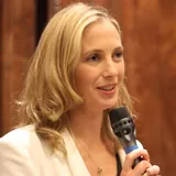 Lauren Weisberger - BDeBooks