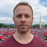 Max Blumenthal - BDeBooks