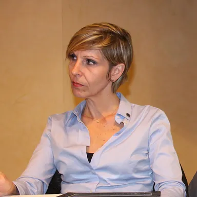 Beatriz Becerra Basterrechea