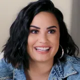 Demi Lovato - BDeBooks
