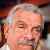 Derek Walcott - BDeBooks