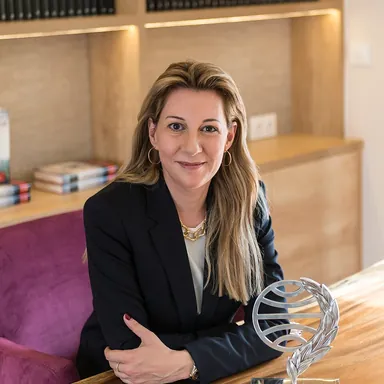 Eva García Sáenz de Urturi
