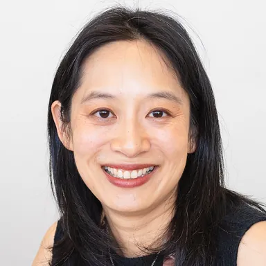 Fonda Lee