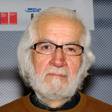 Gabriel Salazar