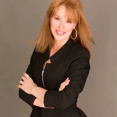 Gloria Lomana