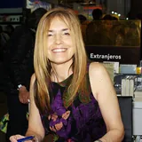 Gloria V. Casañas - BDeBooks