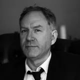 Jonathan L. Howard - BDeBooks
