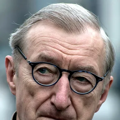 Julian Barnes
