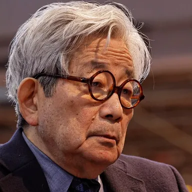 Kenzaburo Oe