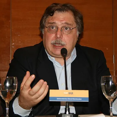 Luis Herrero