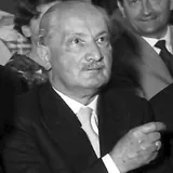 Martin Heidegger - BDeBooks