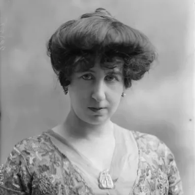 Annie Vivanti