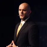 James Clear - BDeBooks