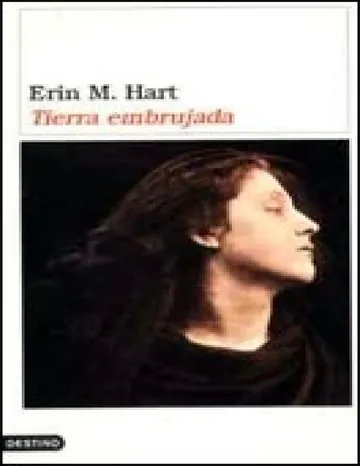 (Gavin Maguire 01) Tierra embrujada de Erin M. Hart, portada del libro