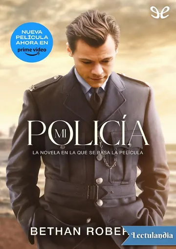 Mi policía de Bethan Roberts, portada del libro