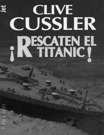 Rescaten el titanic de Clive Cussler, portada del libro