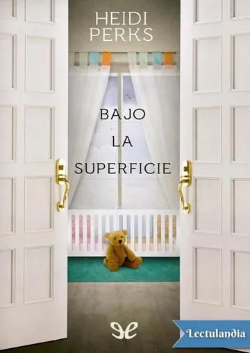 Bajo la superficie de Heidi Perks, portada del libro