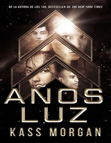 Años luz de Kass Morgan, portada del libro